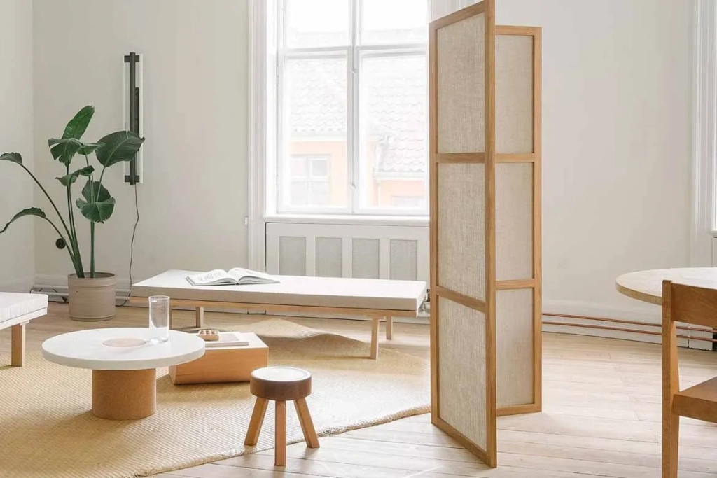 Foldable Partitions